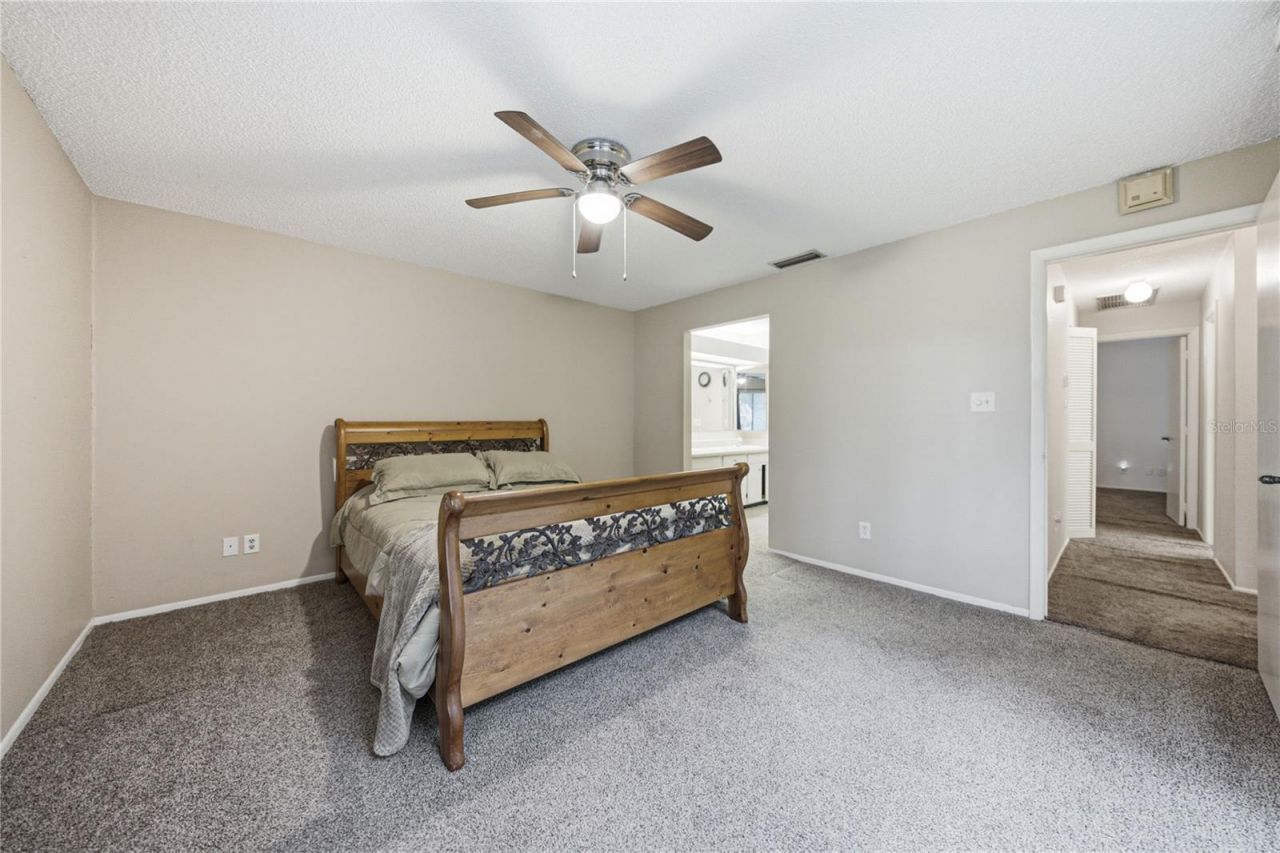 108 Capri Court N, Plant City, FL 33566 Photo