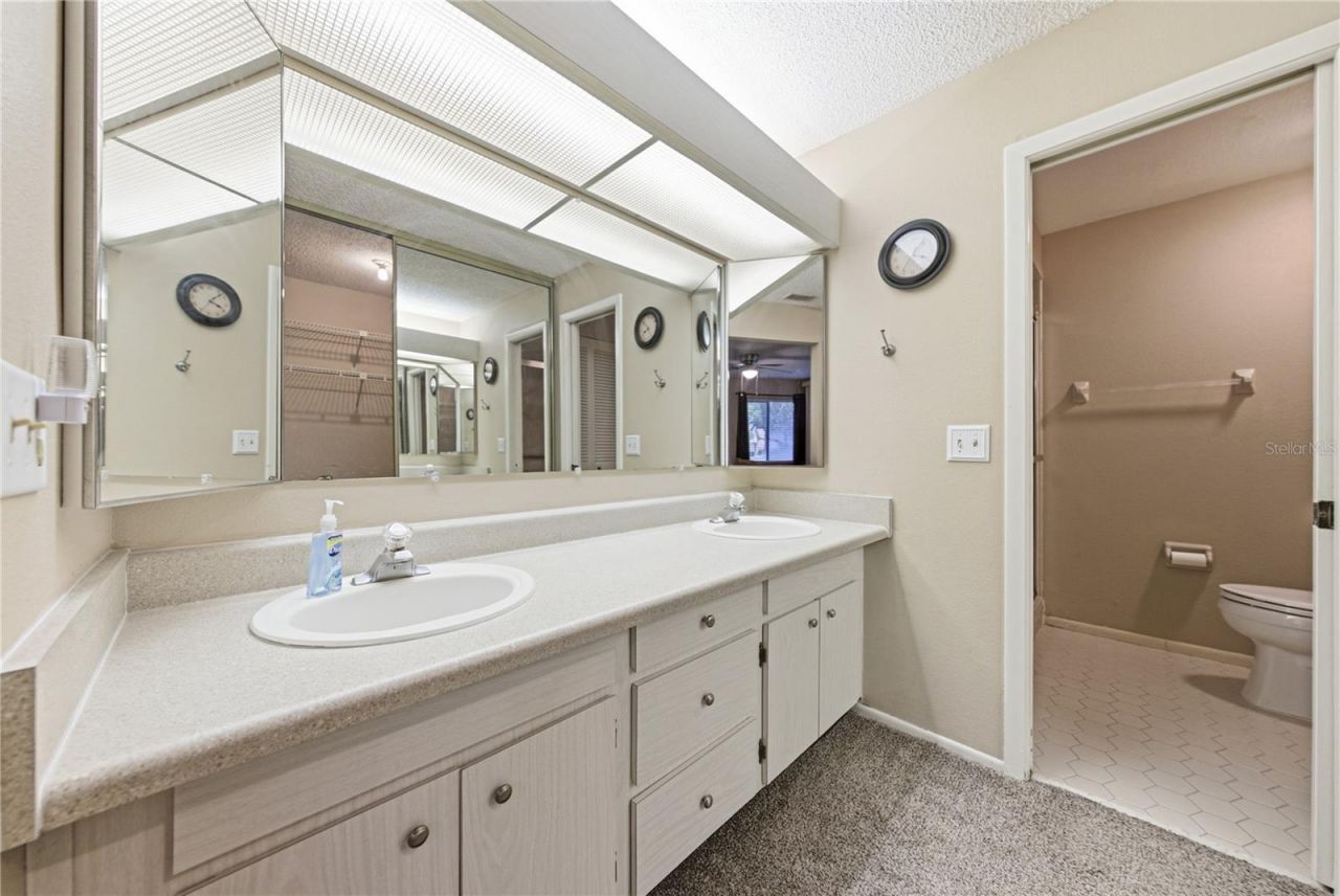 108 Capri Court N, Plant City, FL 33566 Photo