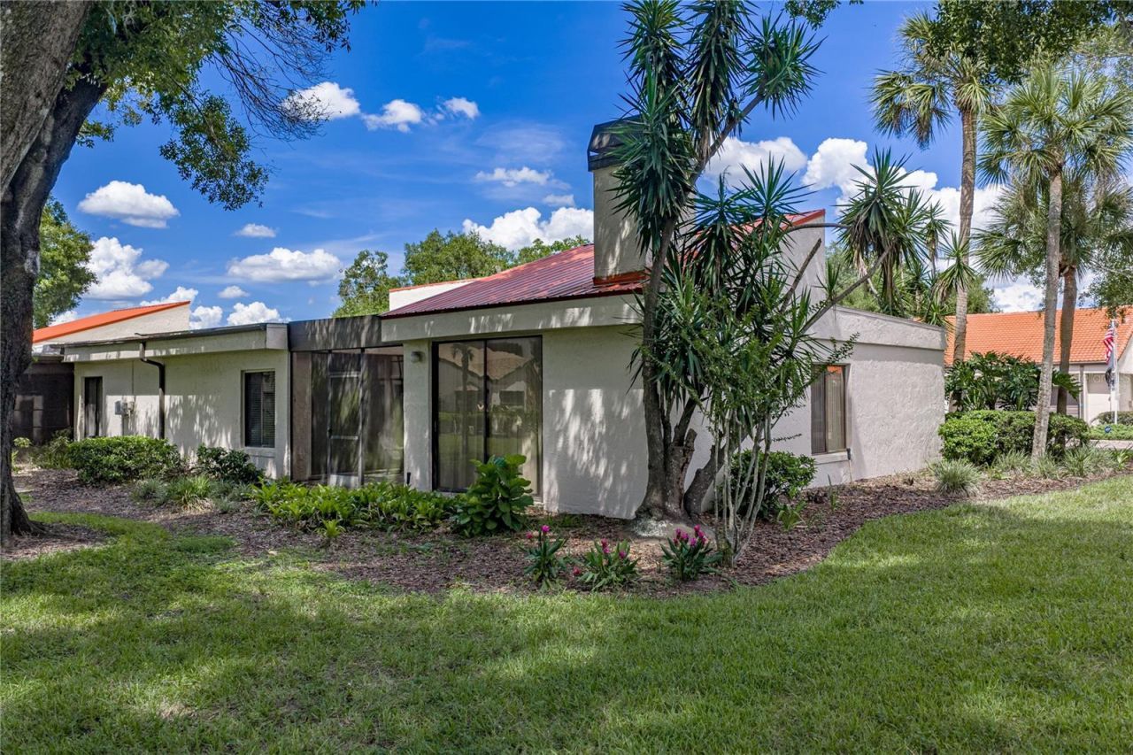 108 Capri Court N, Plant City, FL 33566 Photo