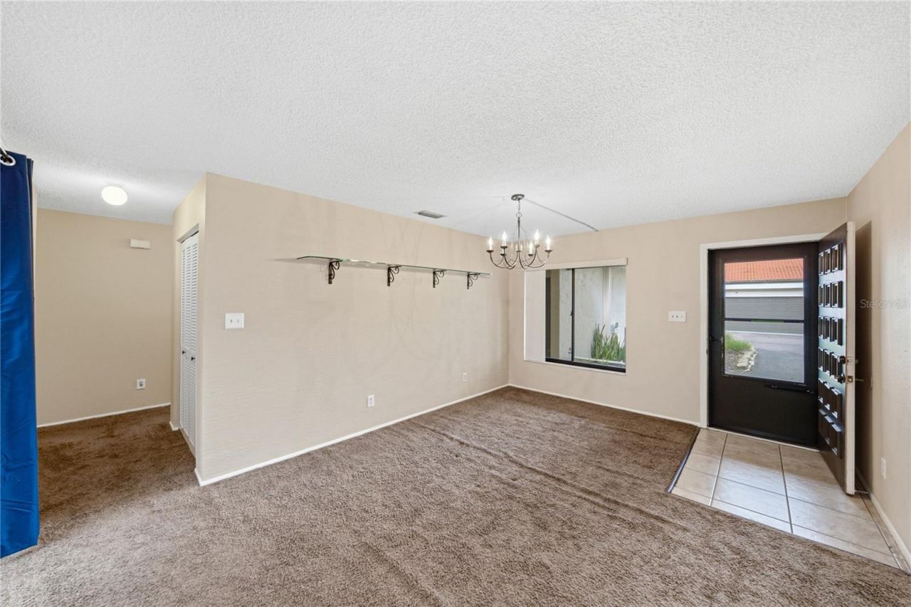 108 Capri Court N, Plant City, FL 33566 Photo