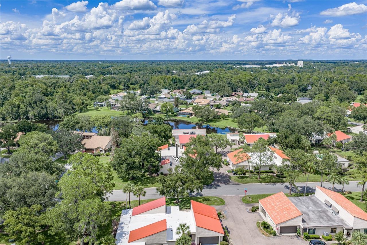 108 Capri Court N, Plant City, FL 33566 Photo