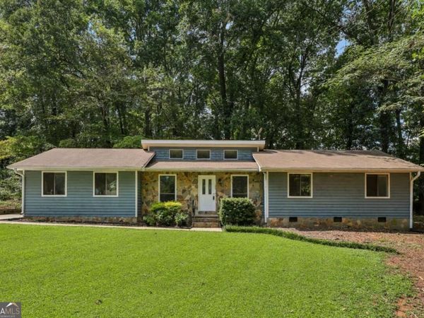 106 Hilltop Circle, Stockbridge, GA 30281