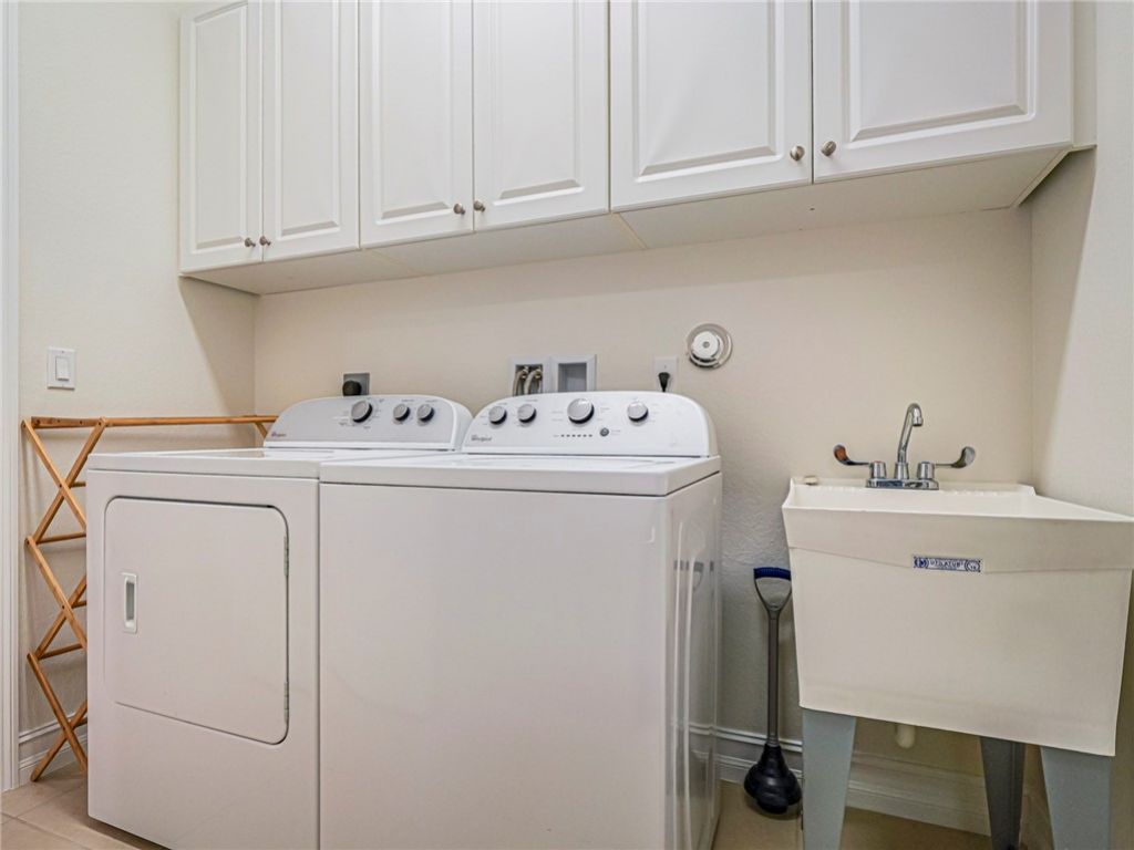 5527 57th Way, Vero Beach, FL 32967 Photo
