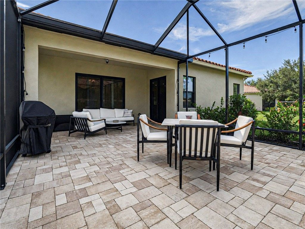 5527 57th Way, Vero Beach, FL 32967 Photo