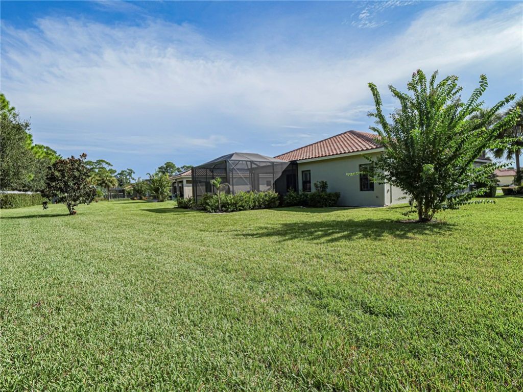 5527 57th Way, Vero Beach, FL 32967 Photo
