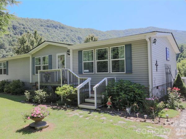 76 Patriot Drive , Waynesville, NC 28786