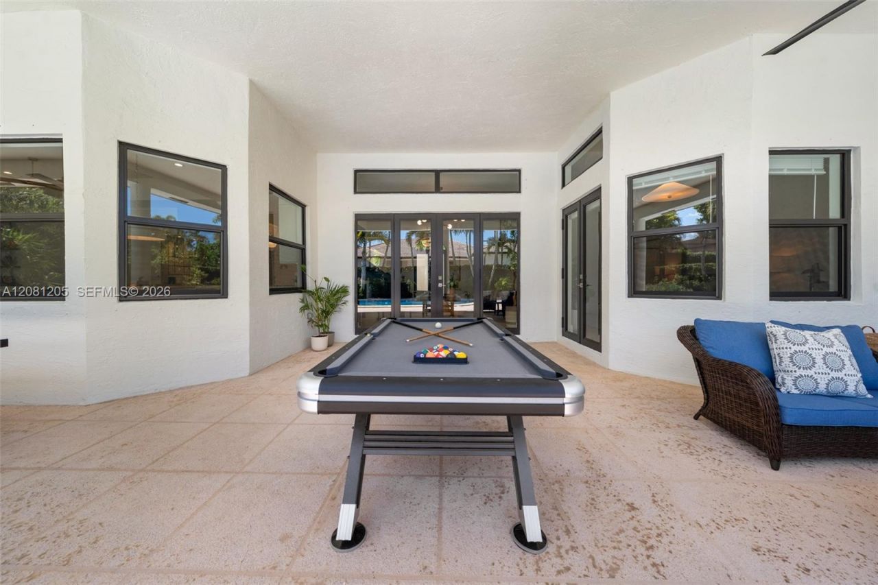 7250 SW 99th St , Pinecrest, FL 33156 Photo
