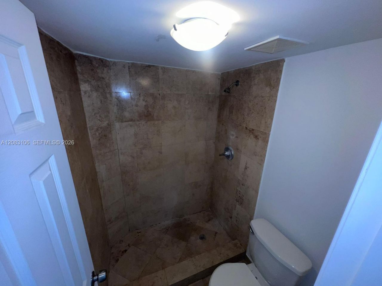 1801 S Treasure Dr, Unit 429, North Bay Village, FL 33141 Photo