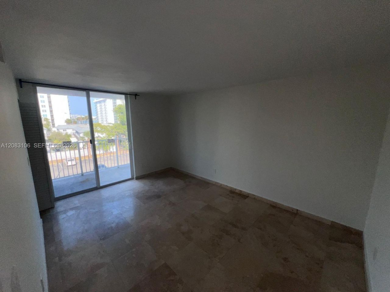 1801 S Treasure Dr, Unit 429, North Bay Village, FL 33141 Photo