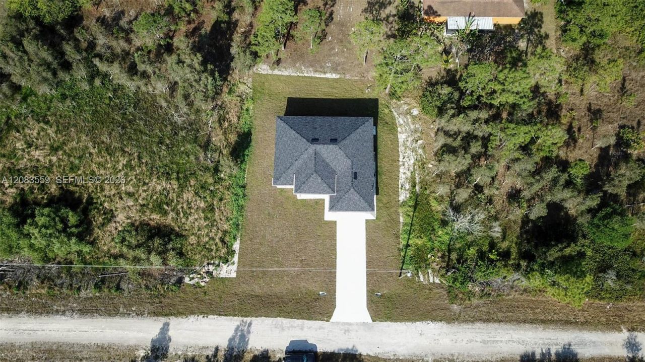 852 Belden Ave, Lehigh Acres, FL 33974 Photo