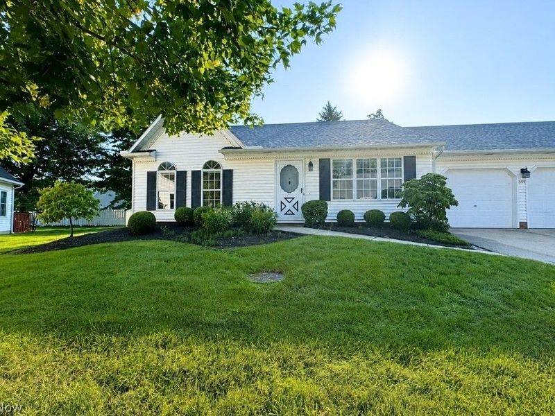335 Chesapeake Cove, Painesville, OH 44077 Photo 3