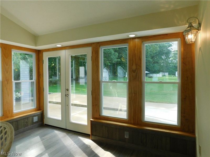 3040 E Spencer Circle, Geneva, OH 44041 Photo 11