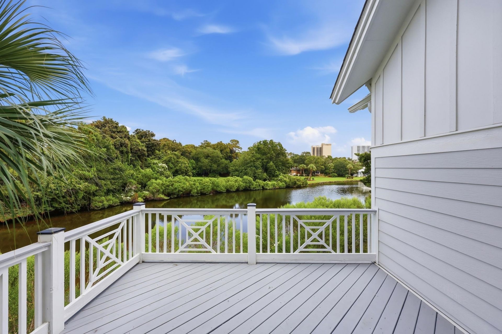 5375 Ocean Village Dr. Photo 4