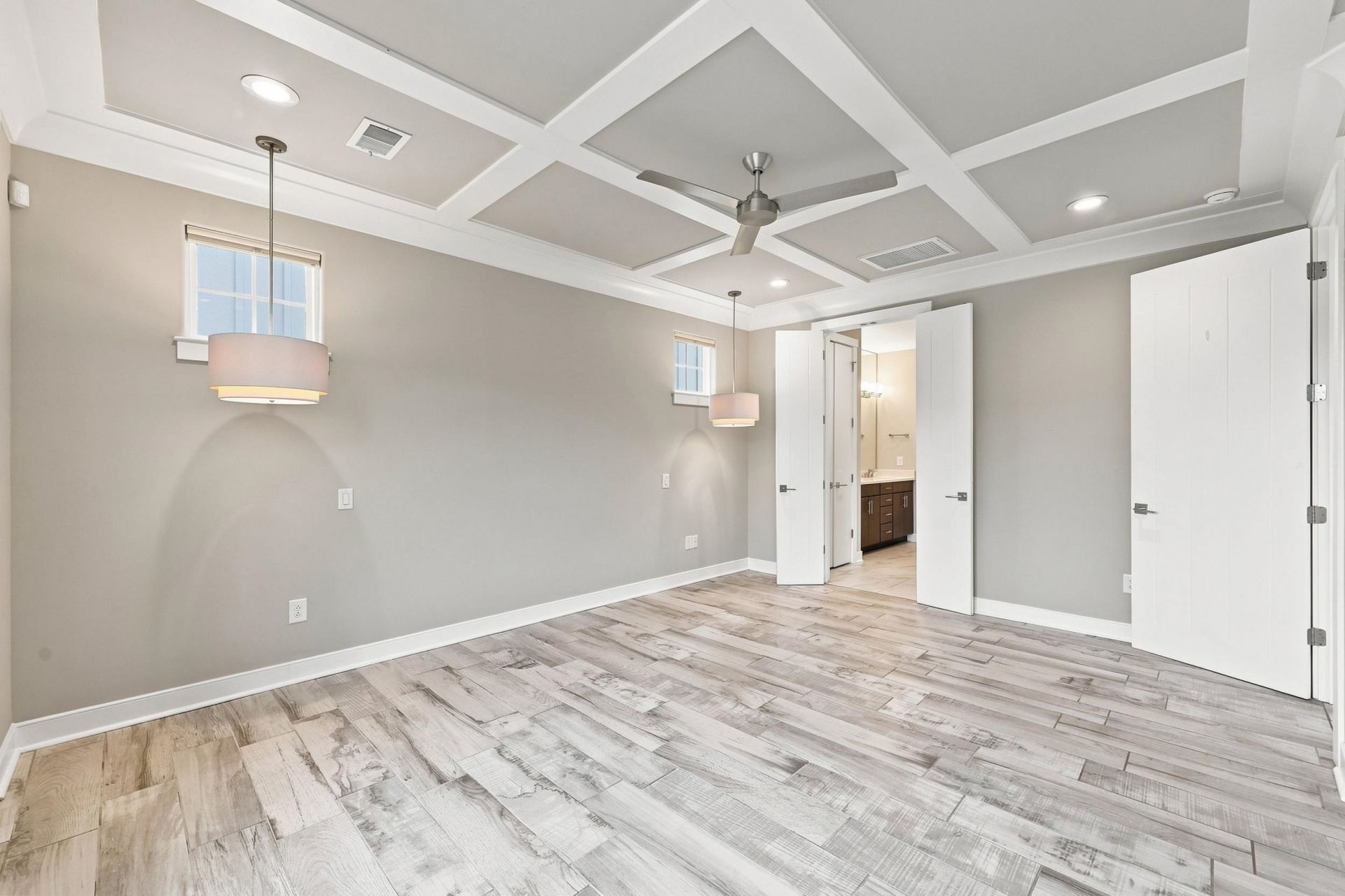5375 Ocean Village Dr. Photo 40