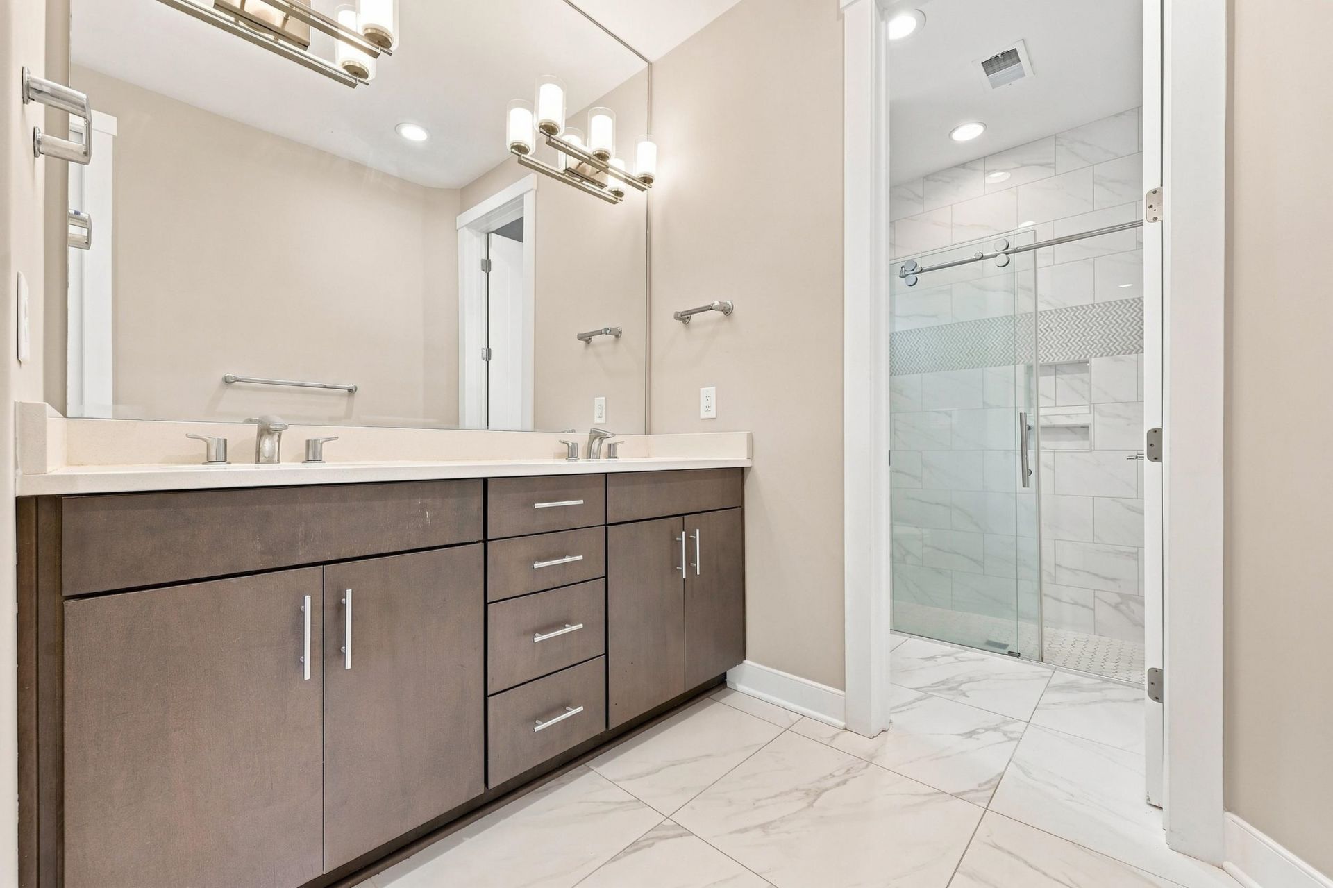 5375 Ocean Village Dr. Photo 41