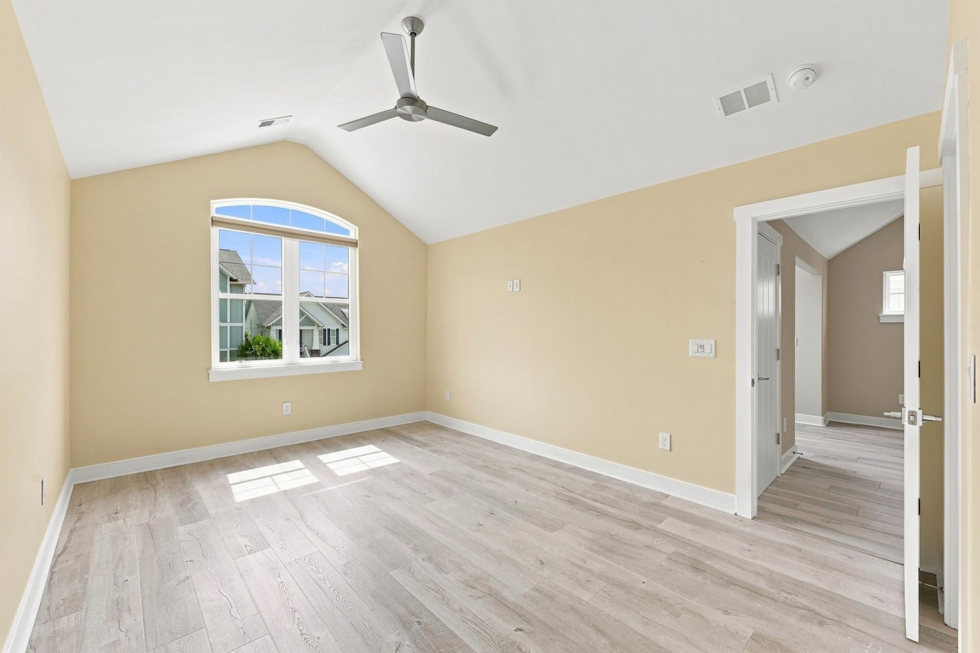 5375 Ocean Village Dr. Photo 60