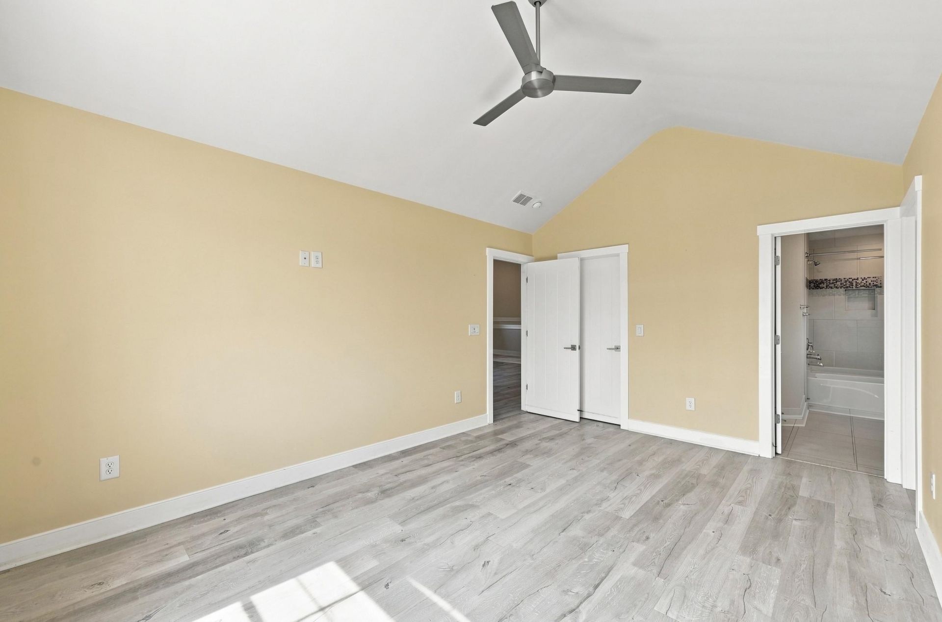 5375 Ocean Village Dr. Photo 61