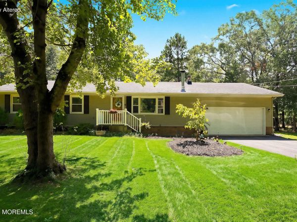 495 Cobain Road, Jackson, NJ 08527