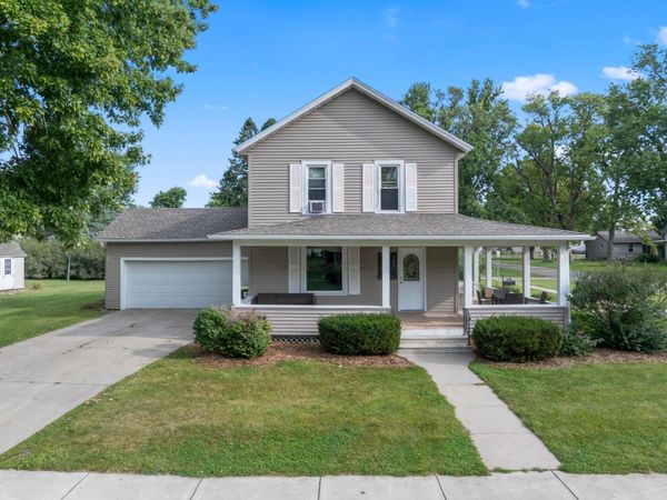 105 Pearl Street N, Dover, MN 55929