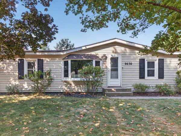 9636 Heath Avenue S, Cottage Grove, MN 55016