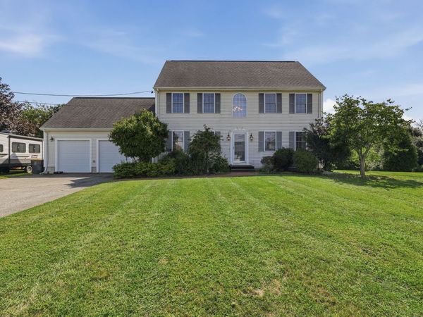 50 Hannah Drive, Somerset, MA 02726