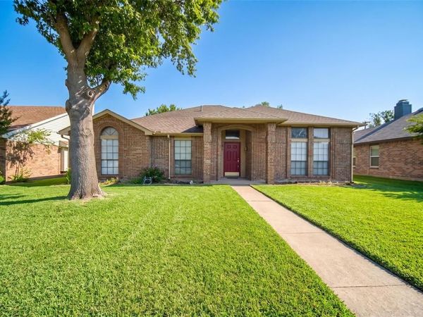 9421 Willard Street, Rowlett, TX 75088