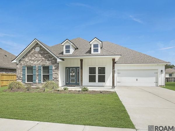 12755 Legacy Oaks Avenue, Central, LA 70818