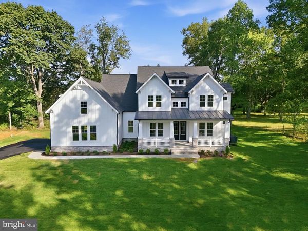 18871 WOODBURN ROAD, LEESBURG, VA 20175