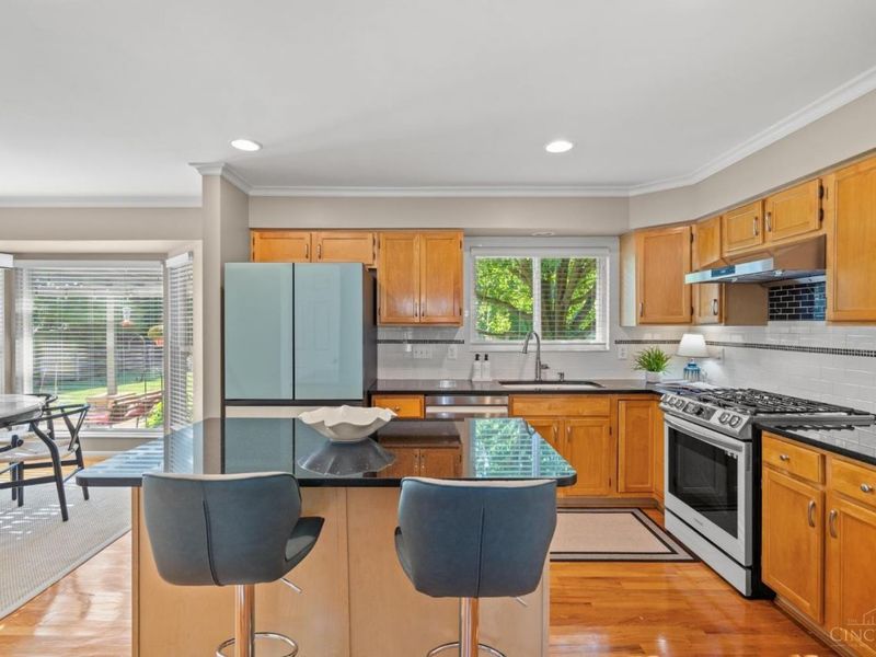 218 Silver Fox Court, Loveland, OH 45140 Photo 5