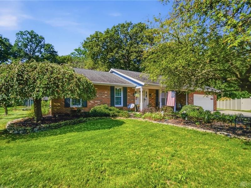 2507 Debbie Drive, Lima, OH 45807 Photo 3