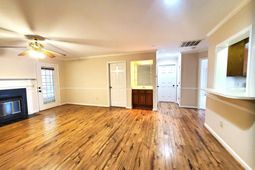 304 New Brookland Place photo 4