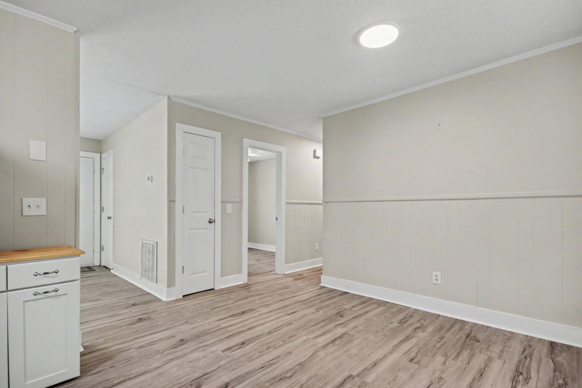 1057 Cohen Dr.  Photo 11