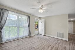 1057 Cohen Dr.  photo 4