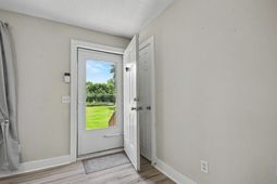 1057 Cohen Dr.  photo 4