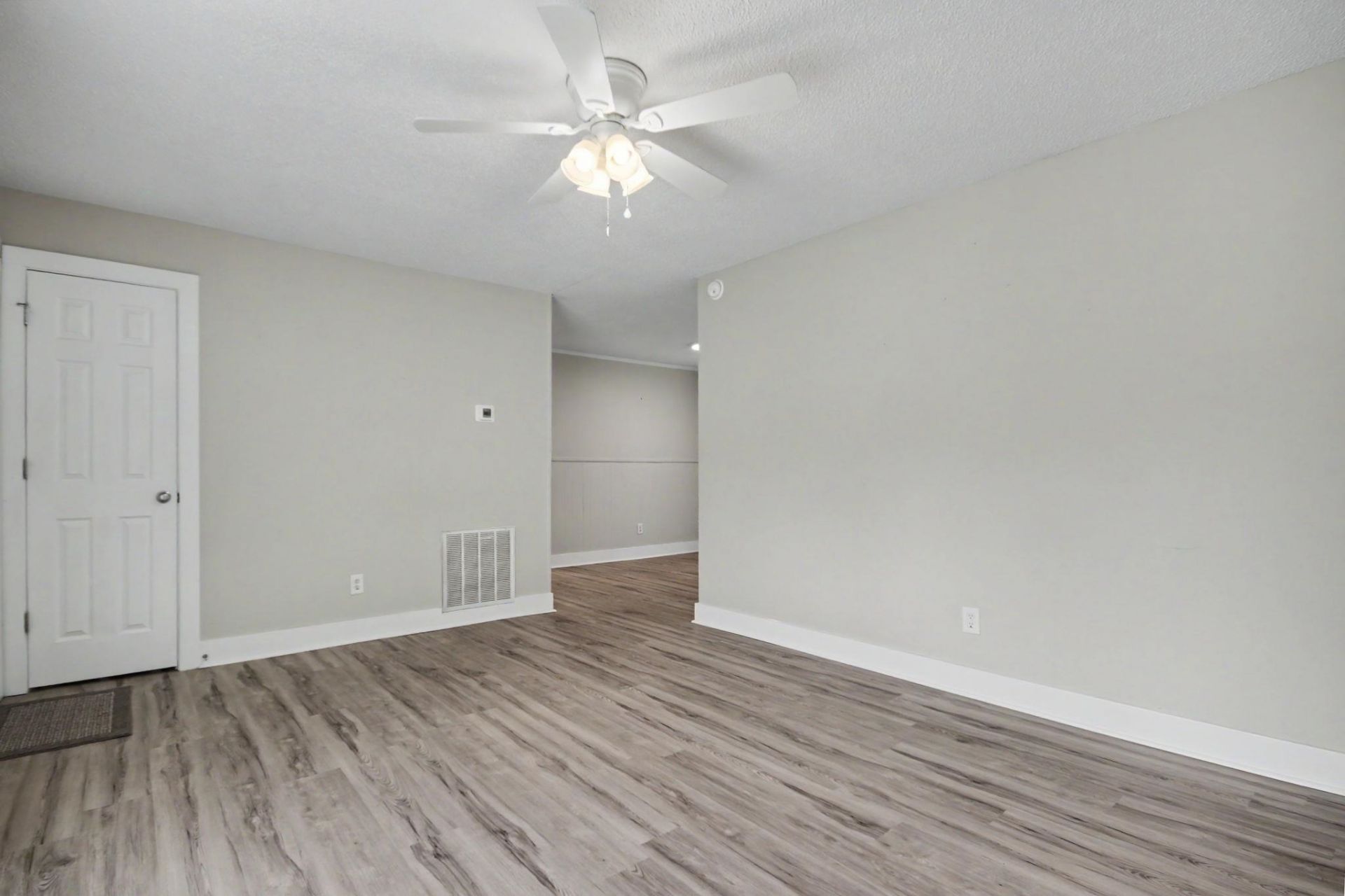 1057 Cohen Dr.  Photo 9