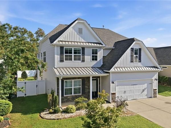 5465 Holbein Gate Road , Walkertown, NC 27051