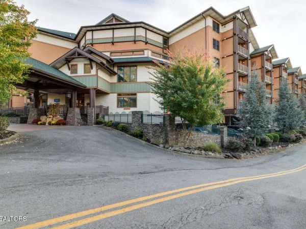 215 Woliss Lane Unit 303 , Gatlinburg, TN 37738