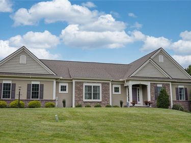 3 Rollins Crossing , Pittsford, NY 14534