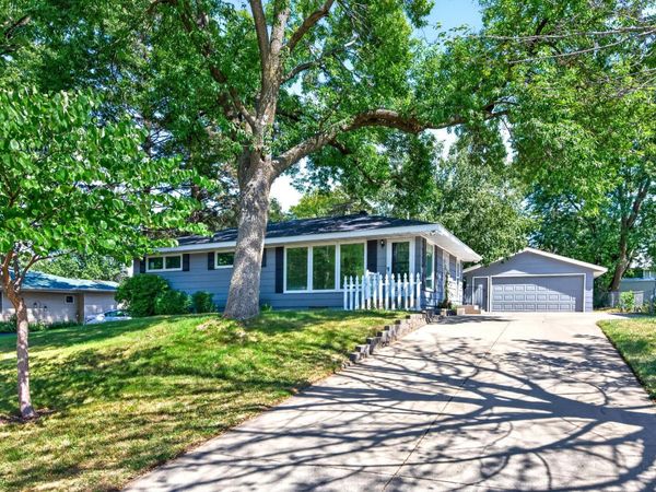 245 17th Avenue NW, New Brighton, MN 55112