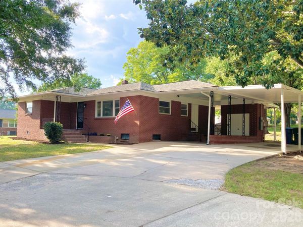 106 Hawkinstown Road , Salisbury, NC 28144