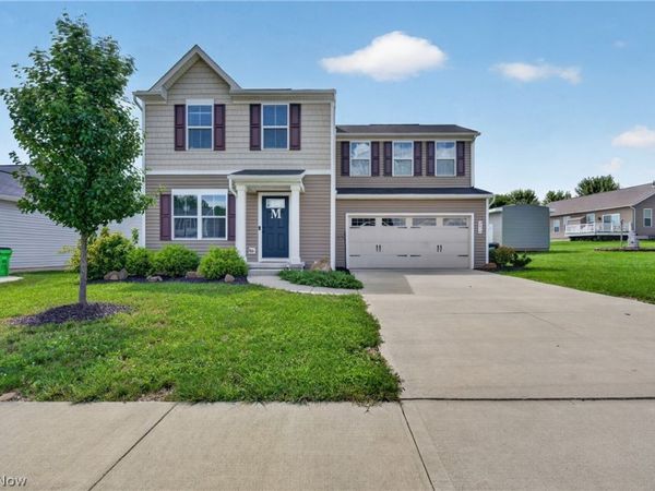 2614 Bishop Oval , Barberton, OH 44203