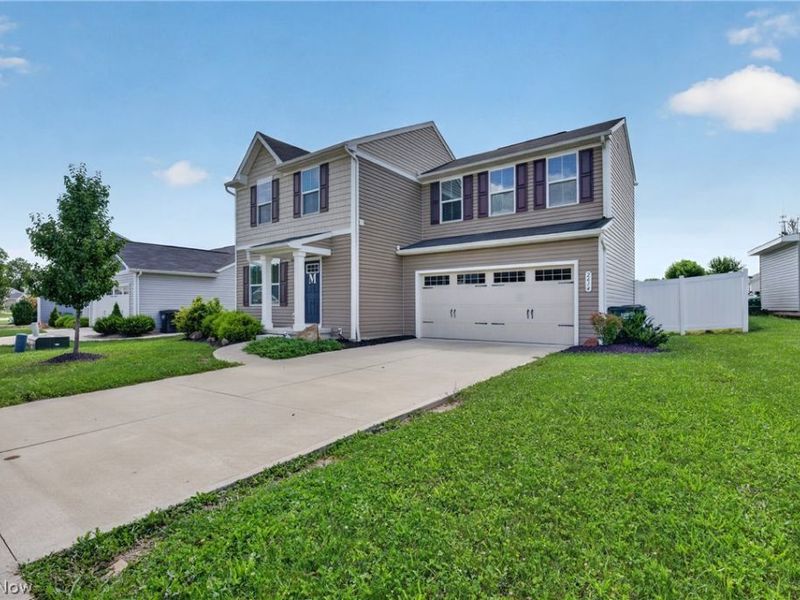 2614 Bishop Oval , Barberton, OH 44203 Photo 24