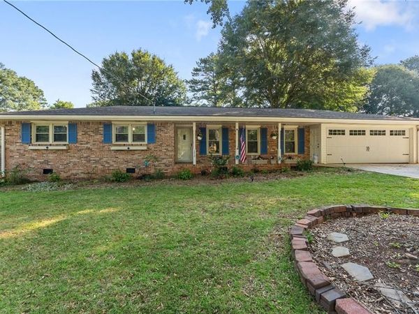 1212 Stephens Street SW, Lilburn, GA 30047