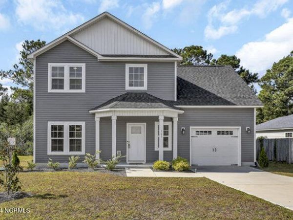 161 Everett Yopp Drive , Sneads Ferry, NC 28460