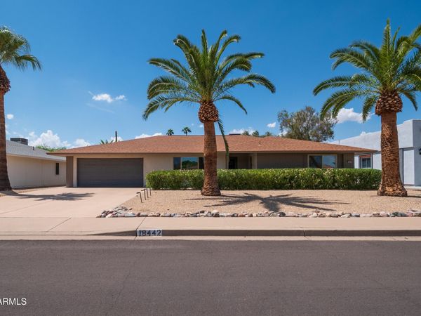 18442 N CONQUISTADOR Drive, Sun City West, AZ 85375