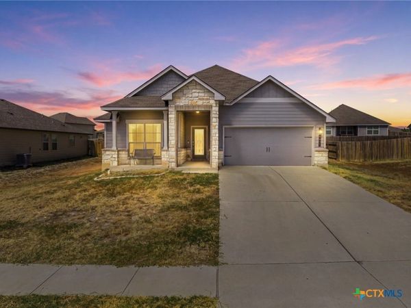1821 Fall Creek Court , Copperas Cove, TX 76522