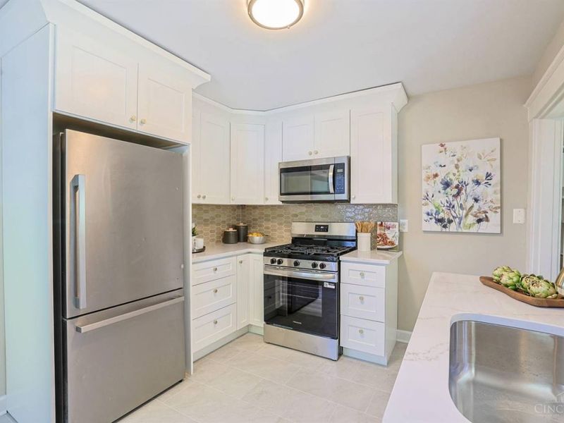 3015 Hull Avenue, Cincinnati, OH 45211 Photo 13
