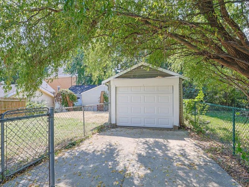 3015 Hull Avenue, Cincinnati, OH 45211 Photo 32