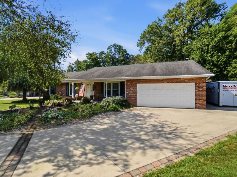 2507 Debbie Drive, Lima, OH 45807 Photo 2