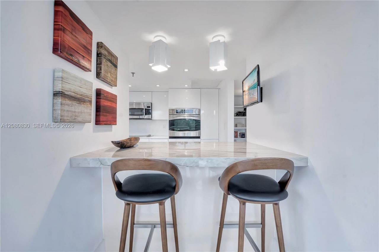 2025 Brickell Ave , Unit 706, Miami, FL 33129 Photo
